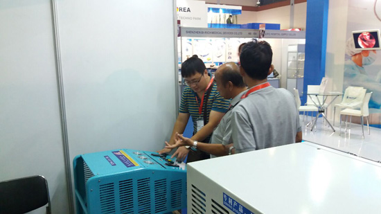 20161103120326442644